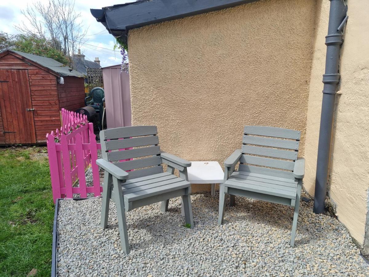 Nanny Bambi'S Highland Hoose Apartamento Inverness Exterior foto