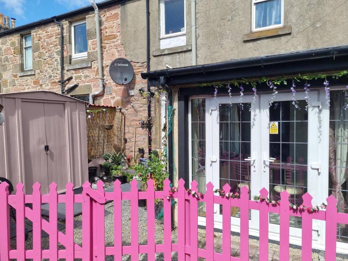 Nanny Bambi'S Highland Hoose Apartamento Inverness Exterior foto