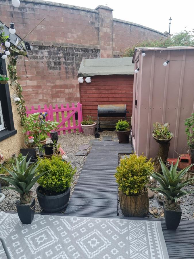 Nanny Bambi'S Highland Hoose Apartamento Inverness Exterior foto